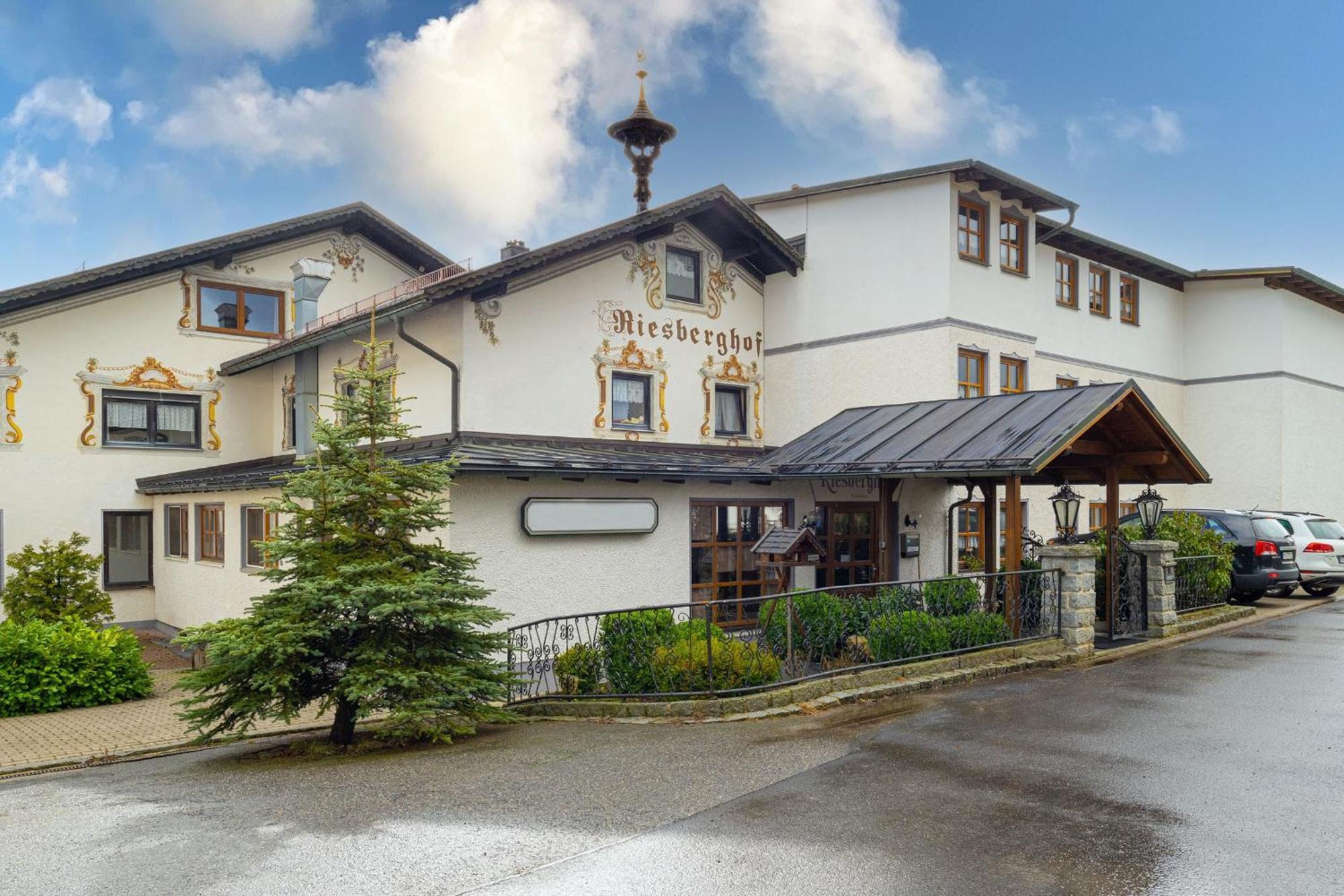 Hotel Riesberghof Lindberg Exterior photo